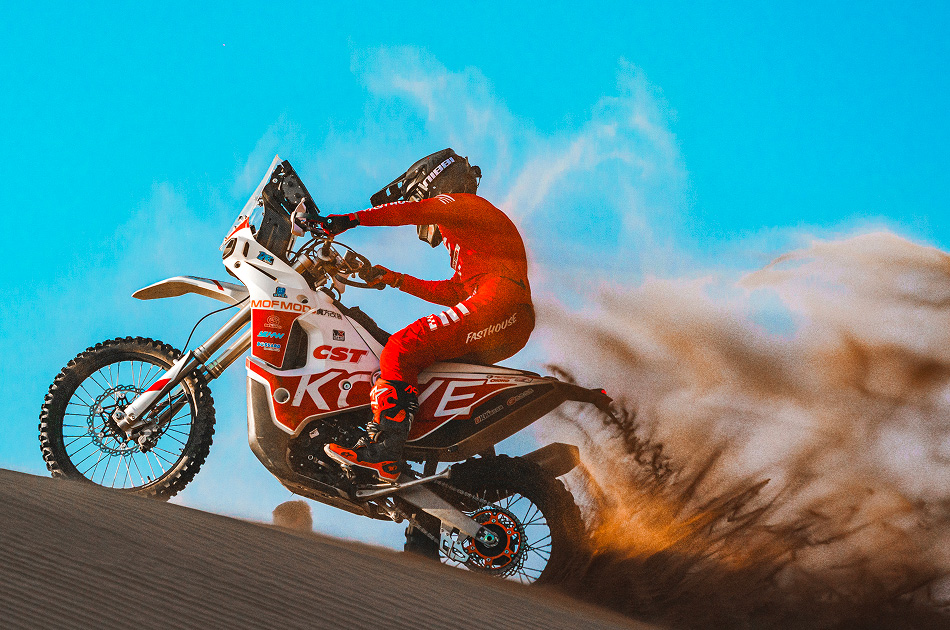 450Factory_accion-3